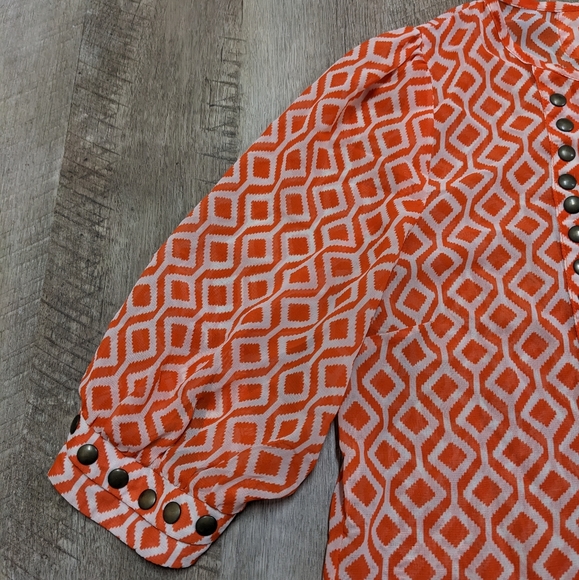 41 Hawthorn Orange and White Sheer Top Elbow Length - Picture 6 of 15